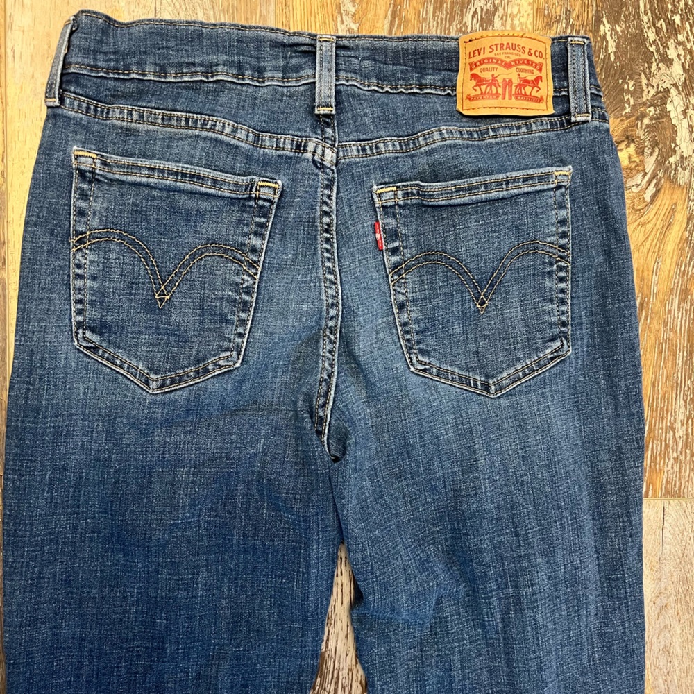 Levi's Blue Boyfriend Distressed Ripped Denim Jeans Size 28 - Picture 6 of 14